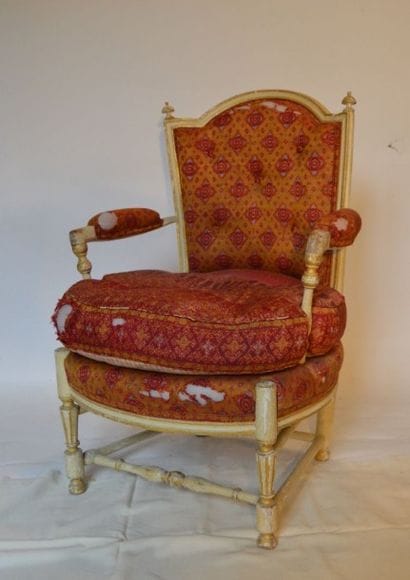 FAUTEUIL anciennement paillé en bois tourné...