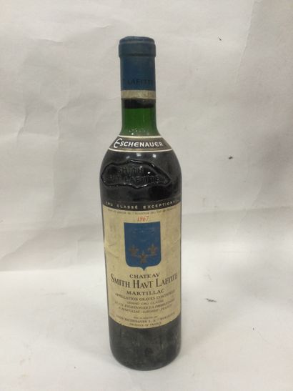 
Une Bouteille de Château SMITH HAUT LAFITTE,...