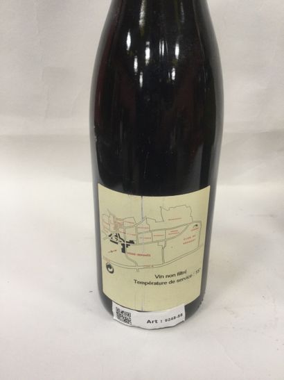 Une Bouteille de Domaine FRANCOIS LAMARCHE...
