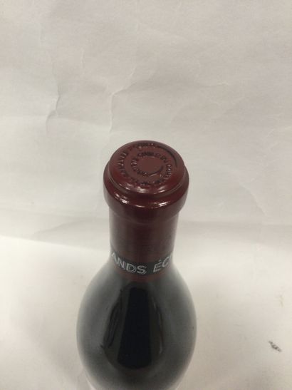 Une Bouteille de DOMAINE DE LA ROMANEE CONTI,...