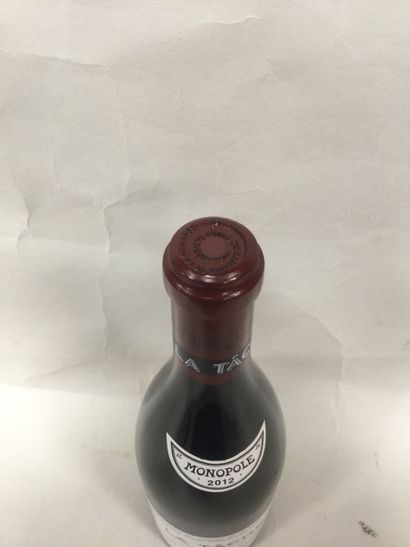 Une Bouteille de DOMAINE DE LA ROMANEE CONTI,...