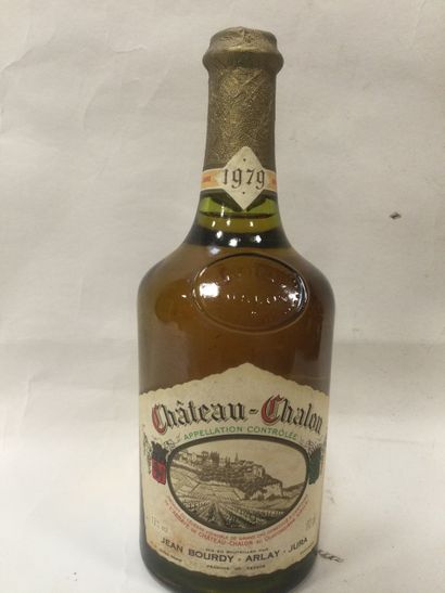 Une Bouteille de Château JEAN BOURDY (Jura),...