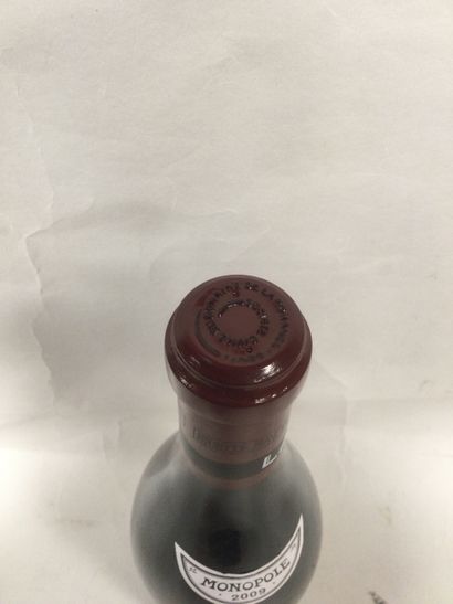 Une Bouteille de DOMAINE DE LA ROMANEE CONTI,...