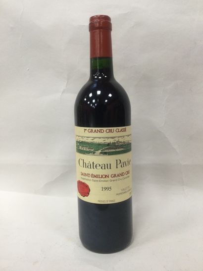Lot de 12 Bouteiiles Château PAVIE, St Emilion,...