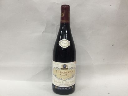 Une Bouteille Chambertin Grand Cru Dommaine...