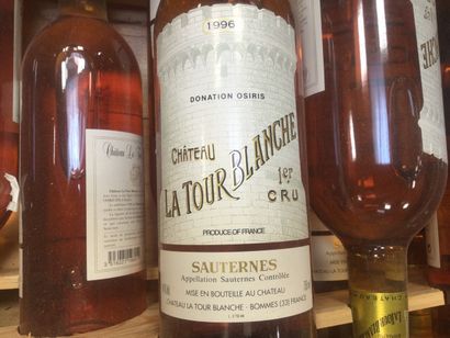 Lot de 10 Bouteilles de Château LA TOUR BLANCHE,...