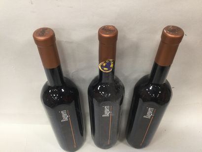 Un Lot de 2 Bouteilles de KLET MERLOT BAGUERI...