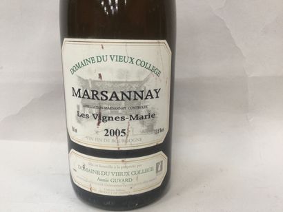 Une Bouteille Domaine du Vieux Collège Marsannay...
