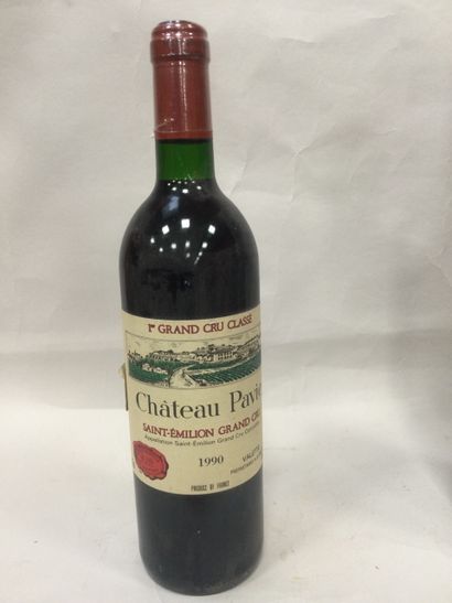Une Bouteille de Château PAVIE, St Emilion...