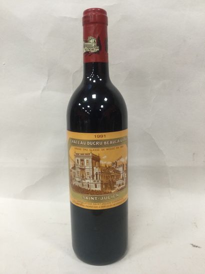 Lot de 12 Bouteilles Château DUCRU BEAUCAILLOU,...