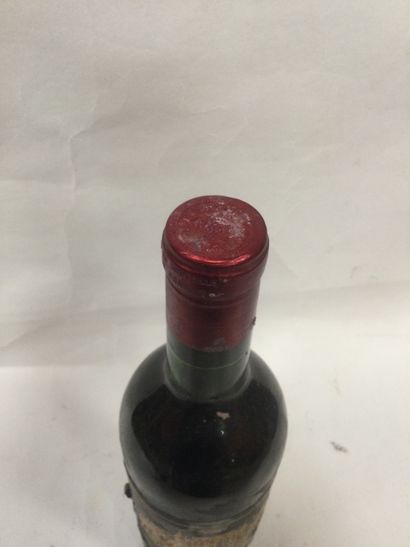 
Une Bouteille de Château PALMER, Margaux,...