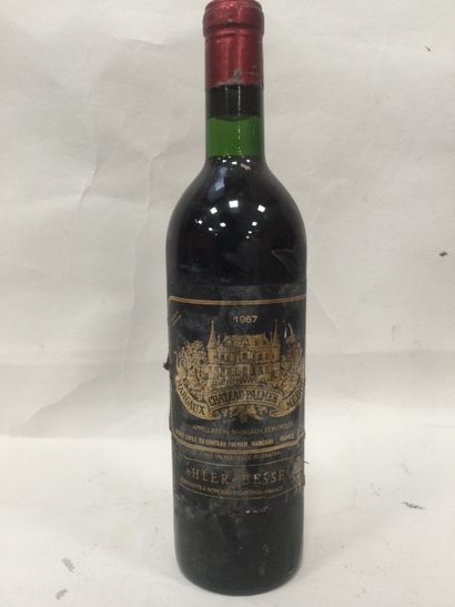 
Une Bouteille de Château PALMER, Margaux,...
