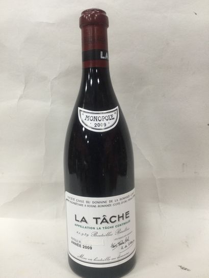 Une Bouteille de DOMAINE DE LA ROMANEE CONTI,...