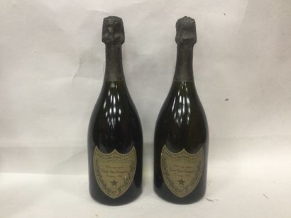 Lot de 2 Bouteilles de Champagne Dom Pérignon,...