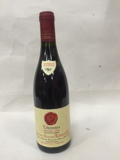 Une Bouteille de Domaine FRANCOIS LAMARCHE...