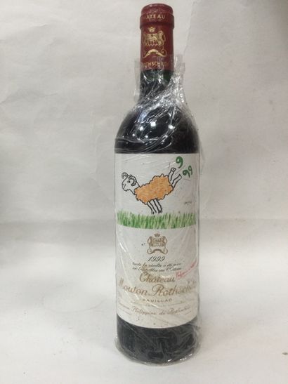 Une Bouteille de Château MOUTON ROTSCHILD,...