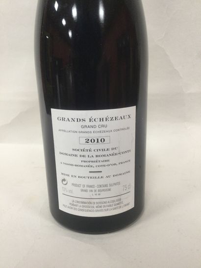 Une Bouteille de DOMAINE DE LA ROMANEE CONTI,...