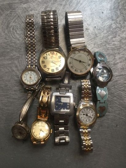 Lot de 8 montres pour expertiser