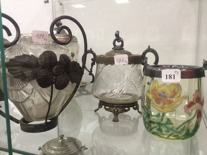 Lot de 3 pots divers