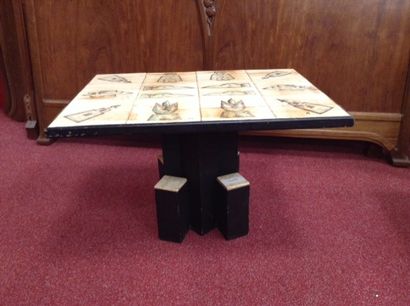 Table monogrammée AS, année 50 - ht 39 x...