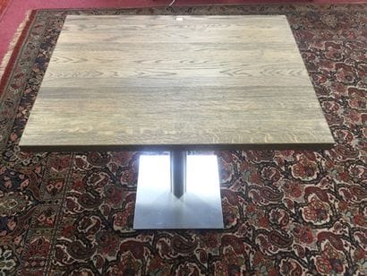 Table de bistrot