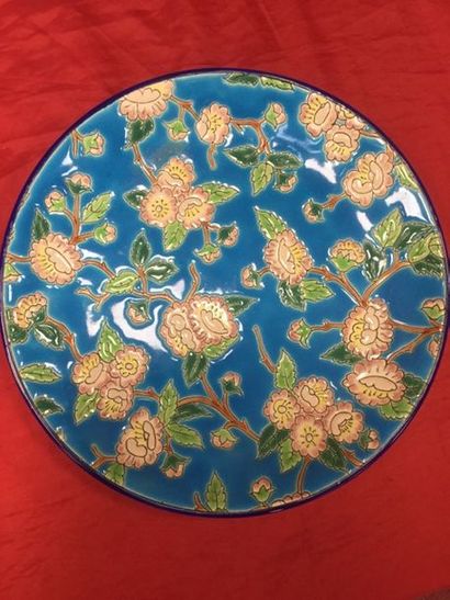 Longwy, Les Récollets, assiette, diam. 24,5...