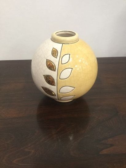 Longwy, 1 vase boule les Récollets, ht. ...