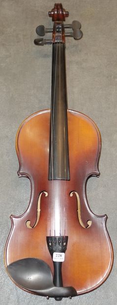 228- Violon d'étude