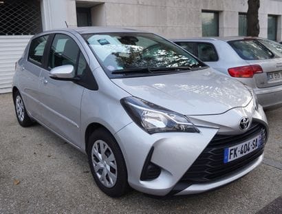 1- Véhicule TOYOTA Yaris immatriculé FK-404-SA...