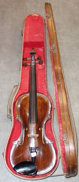 232- Violon d'étude dans son coffret