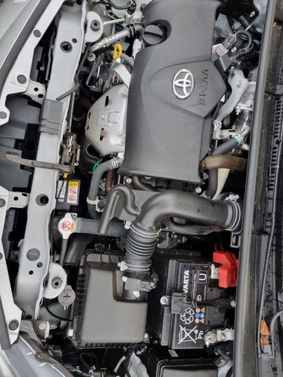 1- Véhicule TOYOTA Yaris immatriculé FK-404-SA...