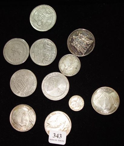 343- Lot de pièces : 1 pièce de 5 F et 1...
