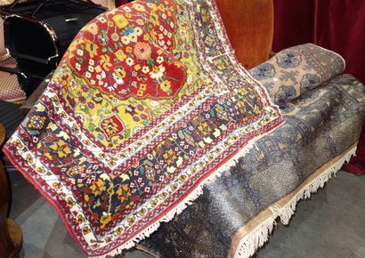 307- Tapis et tapis Pakistanais (usures)