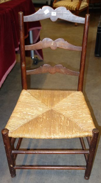 348- Chaise paillée H : 92 cm