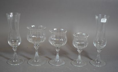 194- DAUM Paris Partie de service de verres...