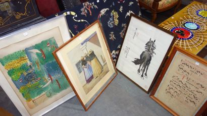 325- Lot de divers : miroir, photographies...