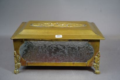 201- Grande boîte couverte/coffret en laiton...