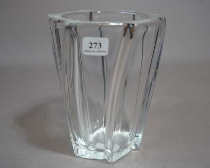 273- Coupe piédouche en métal argenté et...