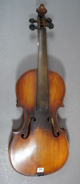204- Violon ancien Porte une étiquette :...