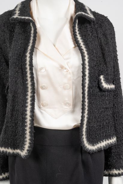 CHANEL X Karl Lagerfeld - Collection Automne/Hiver...