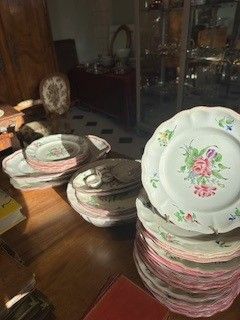 398- LUNEVILLE Part of a dinner service