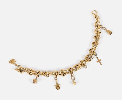 158- Yellow gold curb chain with 6 gilded...