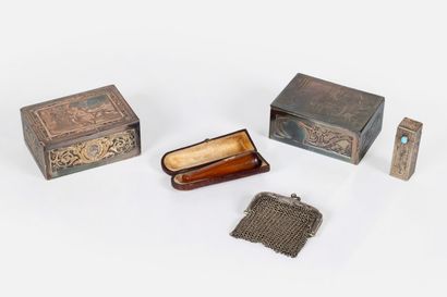 358- Chain mail purse (L: 6.5 cm), 2 small...
