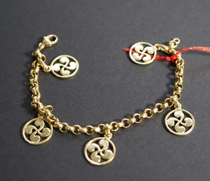 177- Yellow gold bracelet with Basque cross...