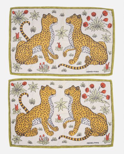 196- HERMES 2 guest towels decorated with...