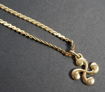 176- Chain and pendant with Basque cross...