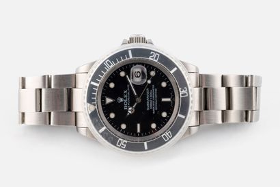 109- ROLEX Submariner Date wristwatch. Model...
