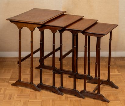 374- 4 nesting tables in veneered wood inlaid...