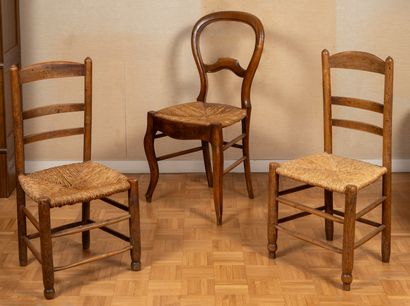 384- 2 Louis XVI armchairs and 7 chairs....