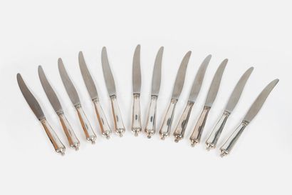 148- PUIFORCAT Silver-plated flatware set...